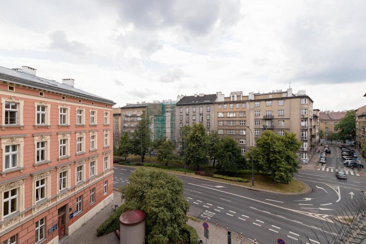 Slowacki Avenue Family By Renters Apartament