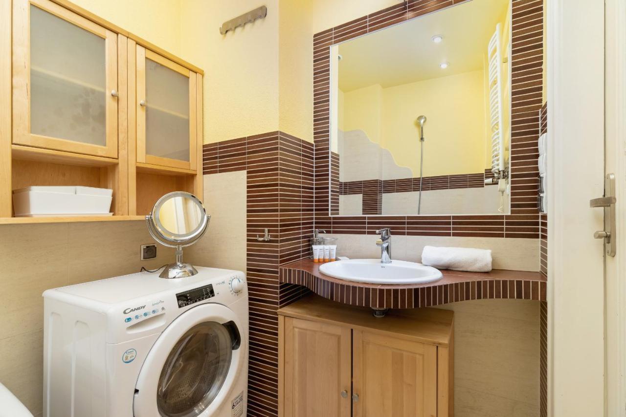 Slowacki Avenue Family By Renters Apartament Kraków