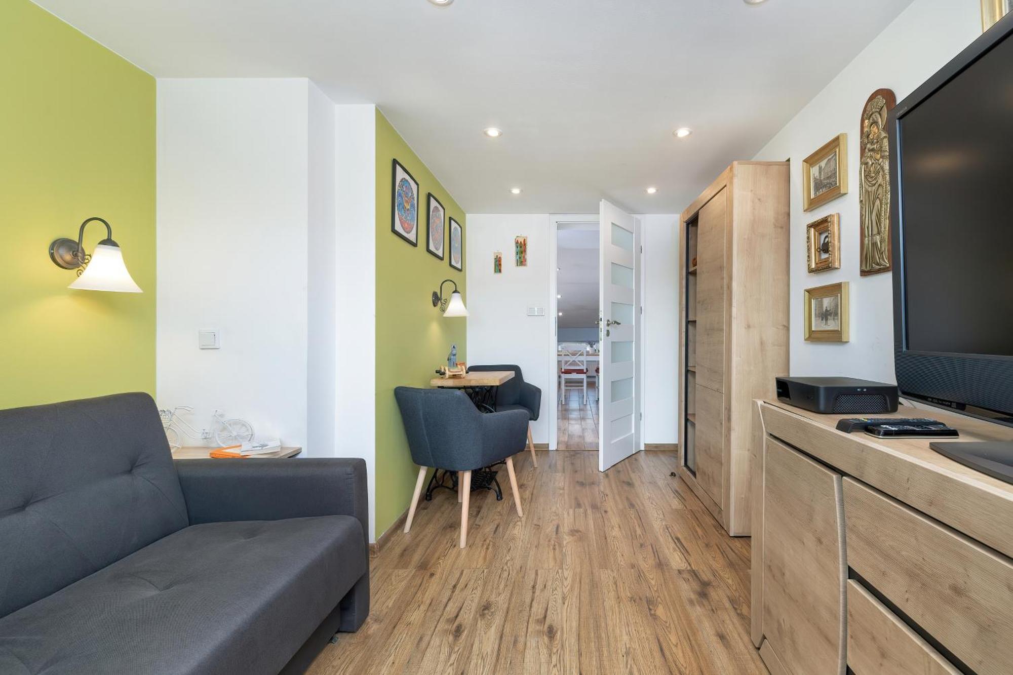 Slowacki Avenue Family By Renters * Kraków