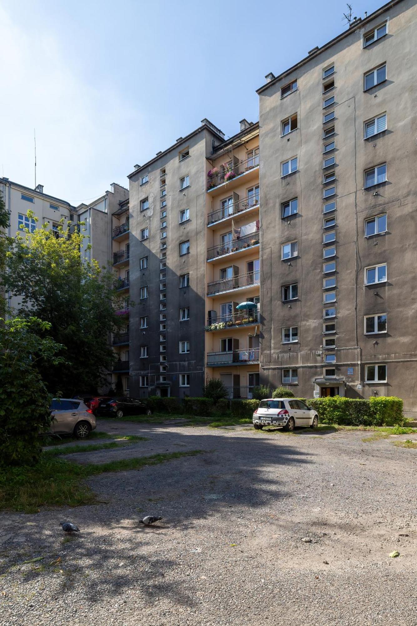 Slowacki Avenue Family By Renters *